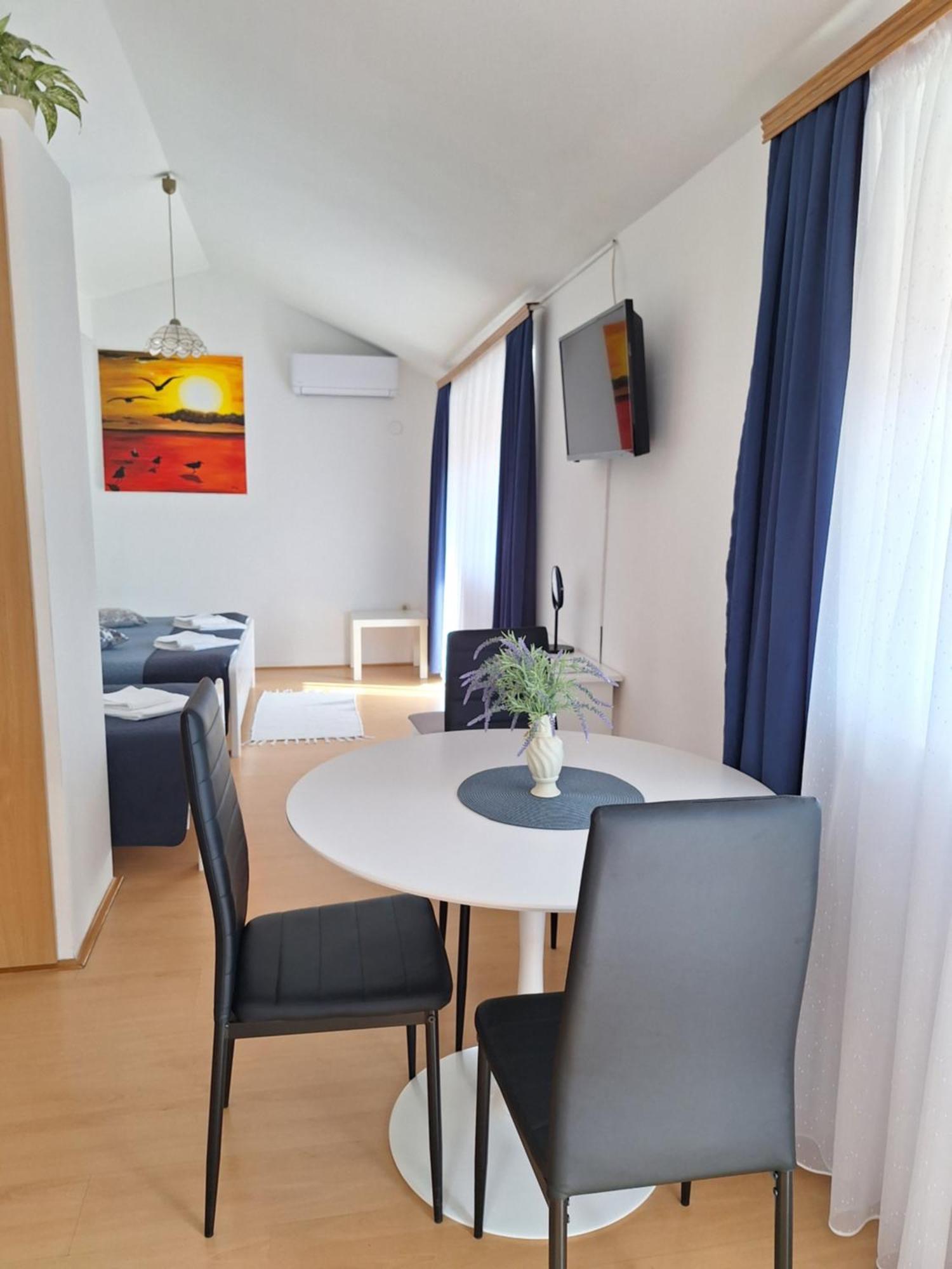 Apartments Kozjan Karlovac Dış mekan fotoğraf